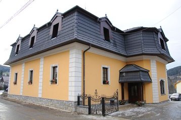 Slovacia Penzión Spišské Hanušovce, Exteriorul